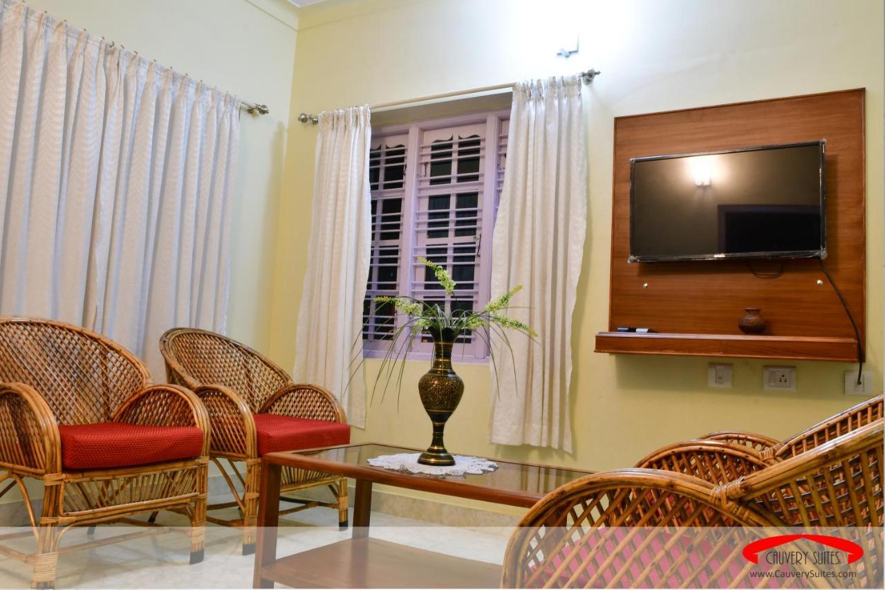 Cauvery Suites Мадикери Экстерьер фото